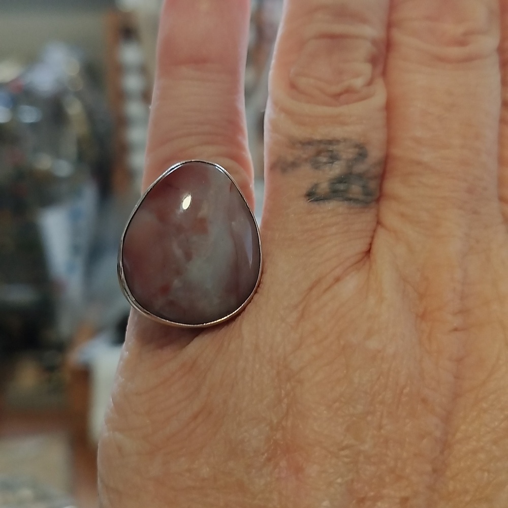 Vtg Jay King DTR China 925 Sterling Silver & Pink tear drop cabochon Agate Ring - Picture 4 of 8